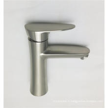 Robinet de salle de bain en laiton Design Ovs, nickel brossé